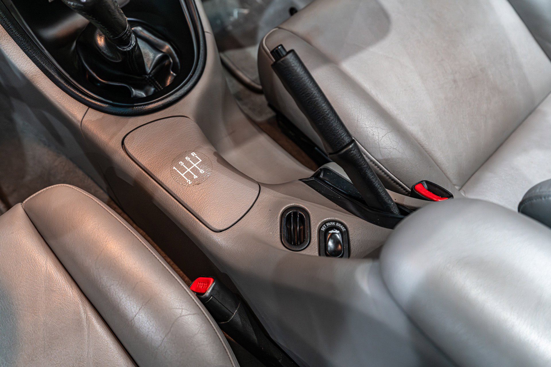 Used 1997 Ford Mustang Convertible image 18