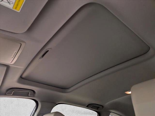 Used 2020 Honda CR-V Touring image 25