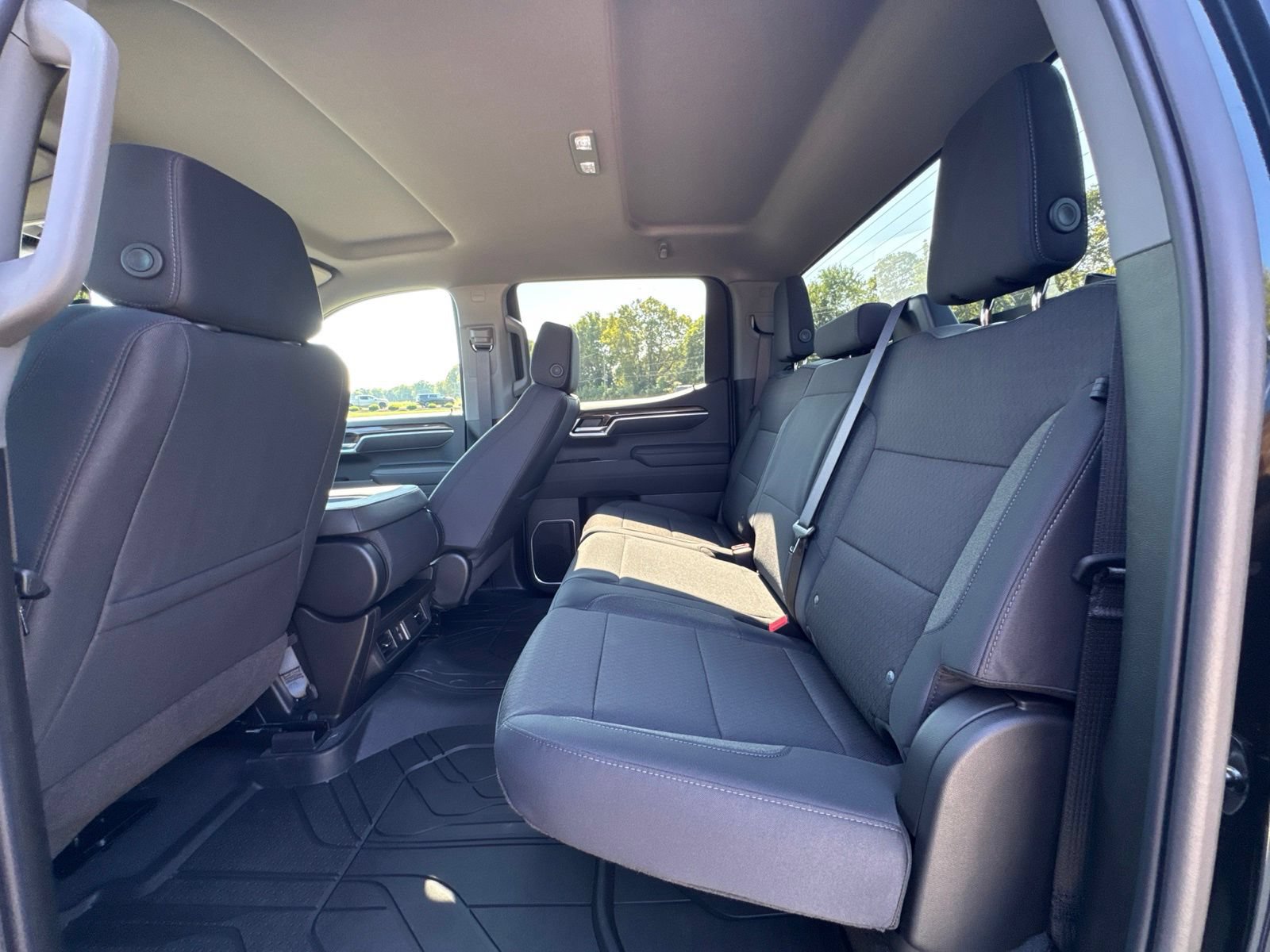 New 2026 Chevrolet Silverado 1500 RST w/ RST Select Package AWD/4WD image 13