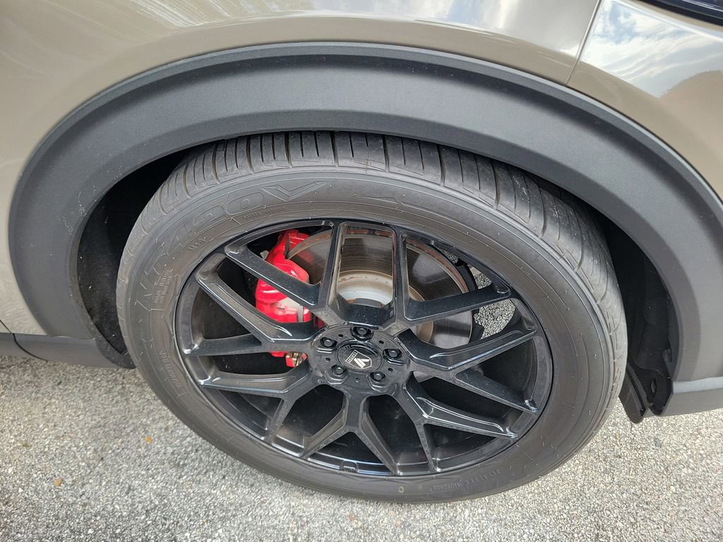 Used 2026 Ford Explorer ST w/ Sun And Sound Package AWD/4WD image 9