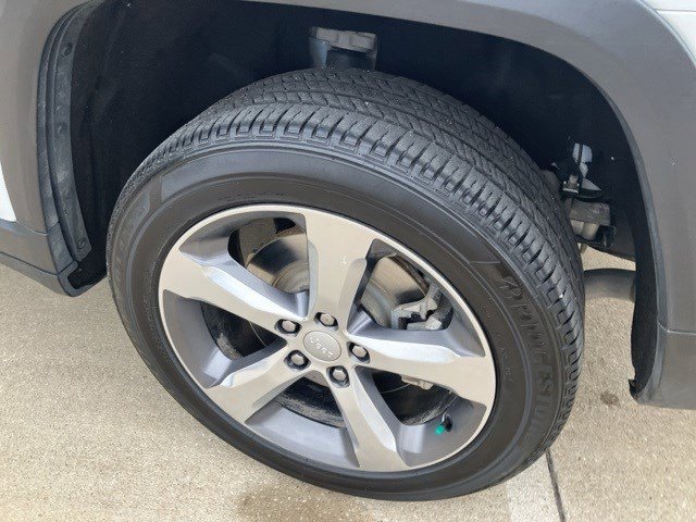 Certified 2021 Jeep Grand Cherokee L Limited image 30