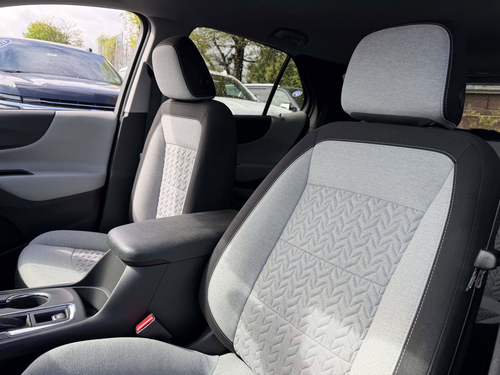 Certified 2023 Chevrolet Equinox LS w/ LS Convenience Package FWD image 9