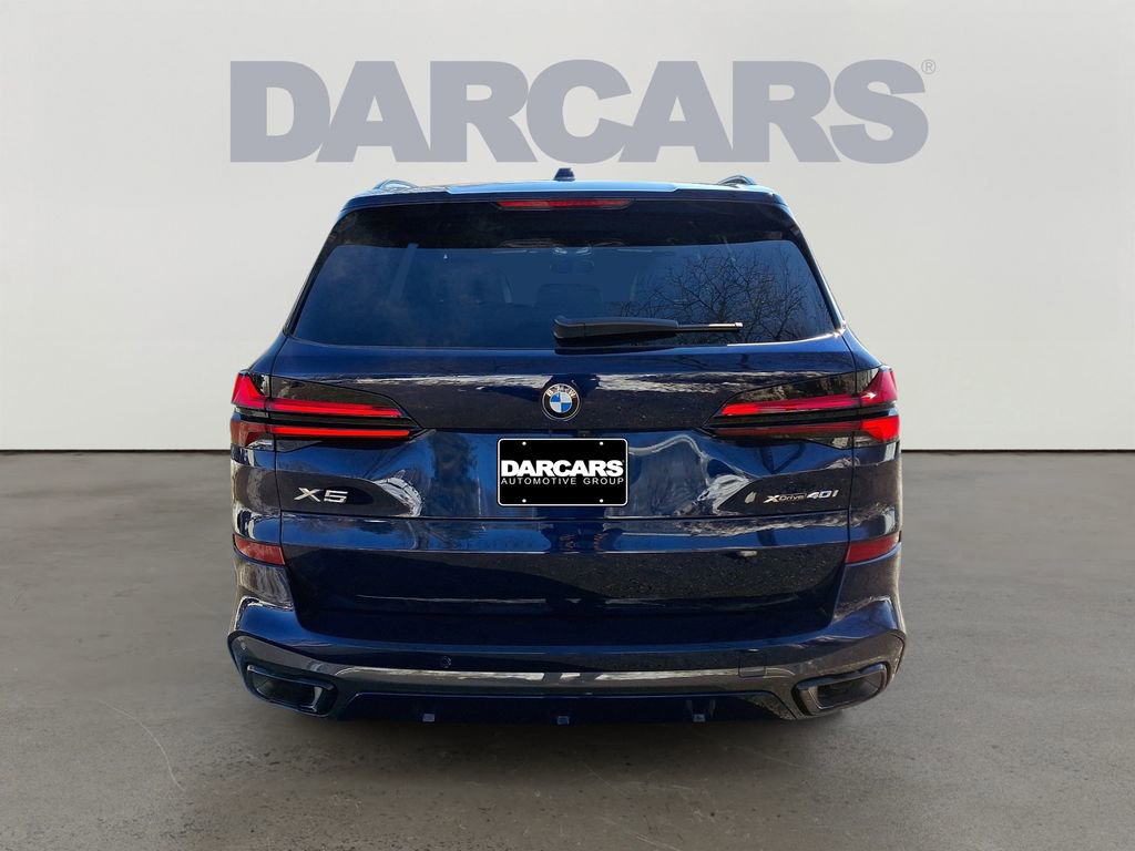 Used 2026 BMW X5 xDrive40i w/ M Sport Package image 5