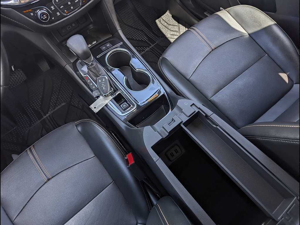 Used 2022 Chevrolet Equinox Premier AWD/4WD image 36