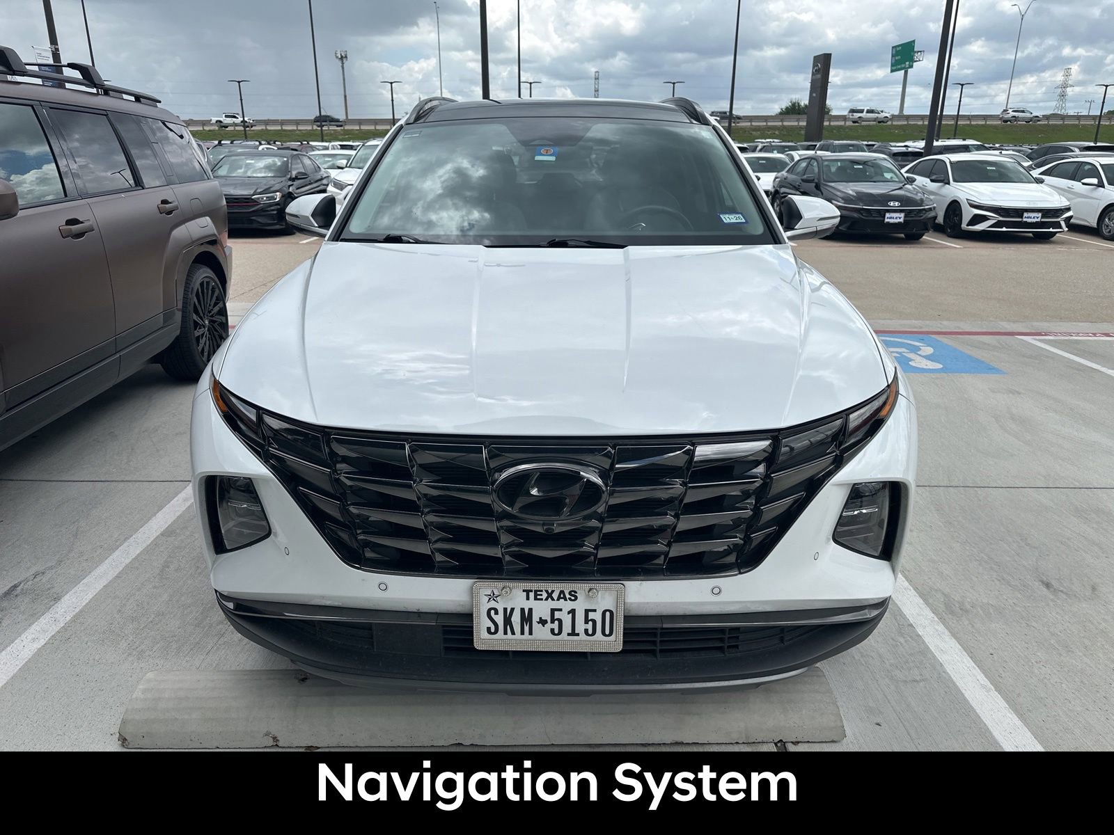Used 2023 Hyundai Tucson Limited FWD image 3