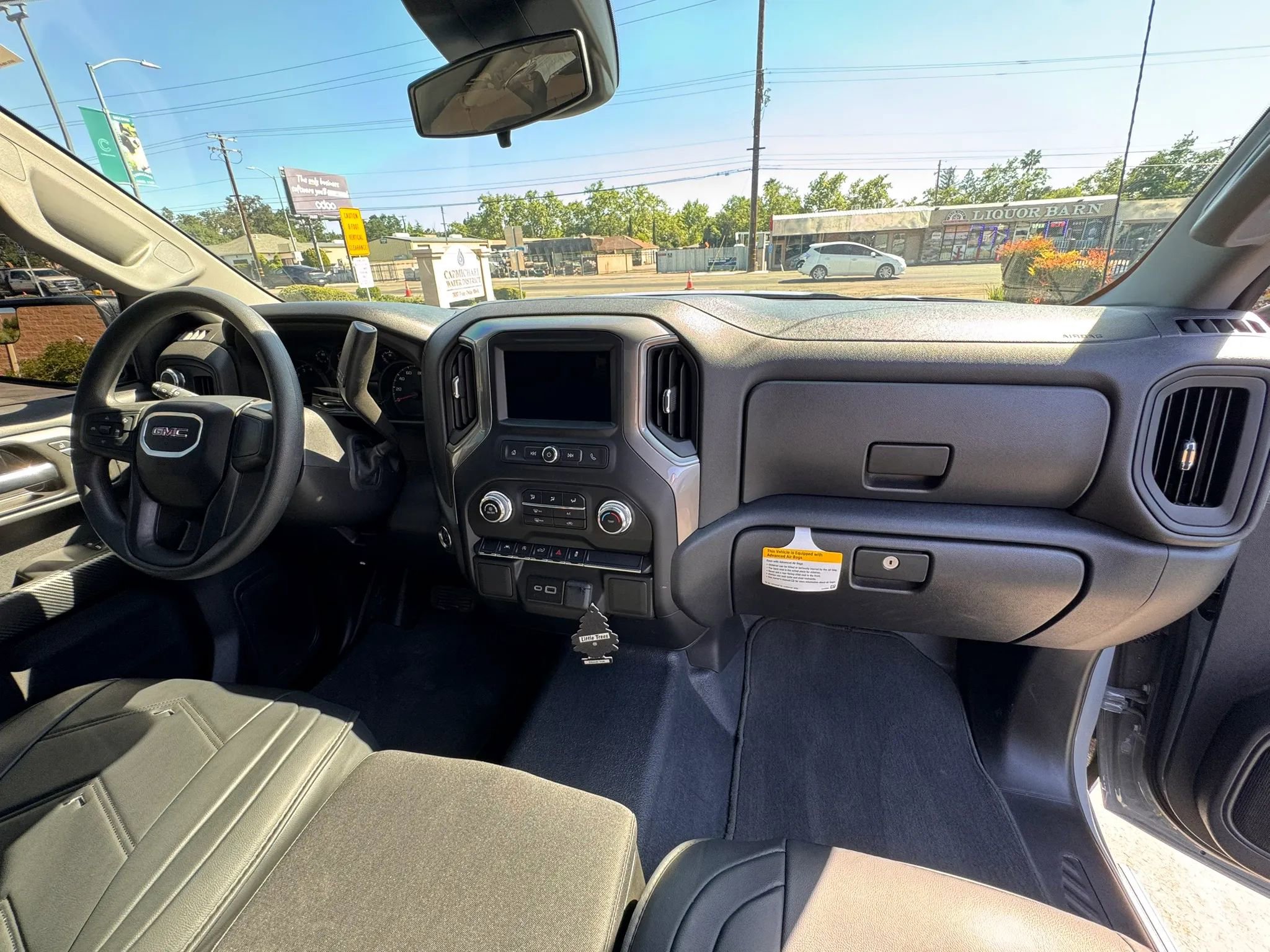 Used 2025 GMC Sierra 1500 Pro w/ Pro Value Package AWD/4WD image 14