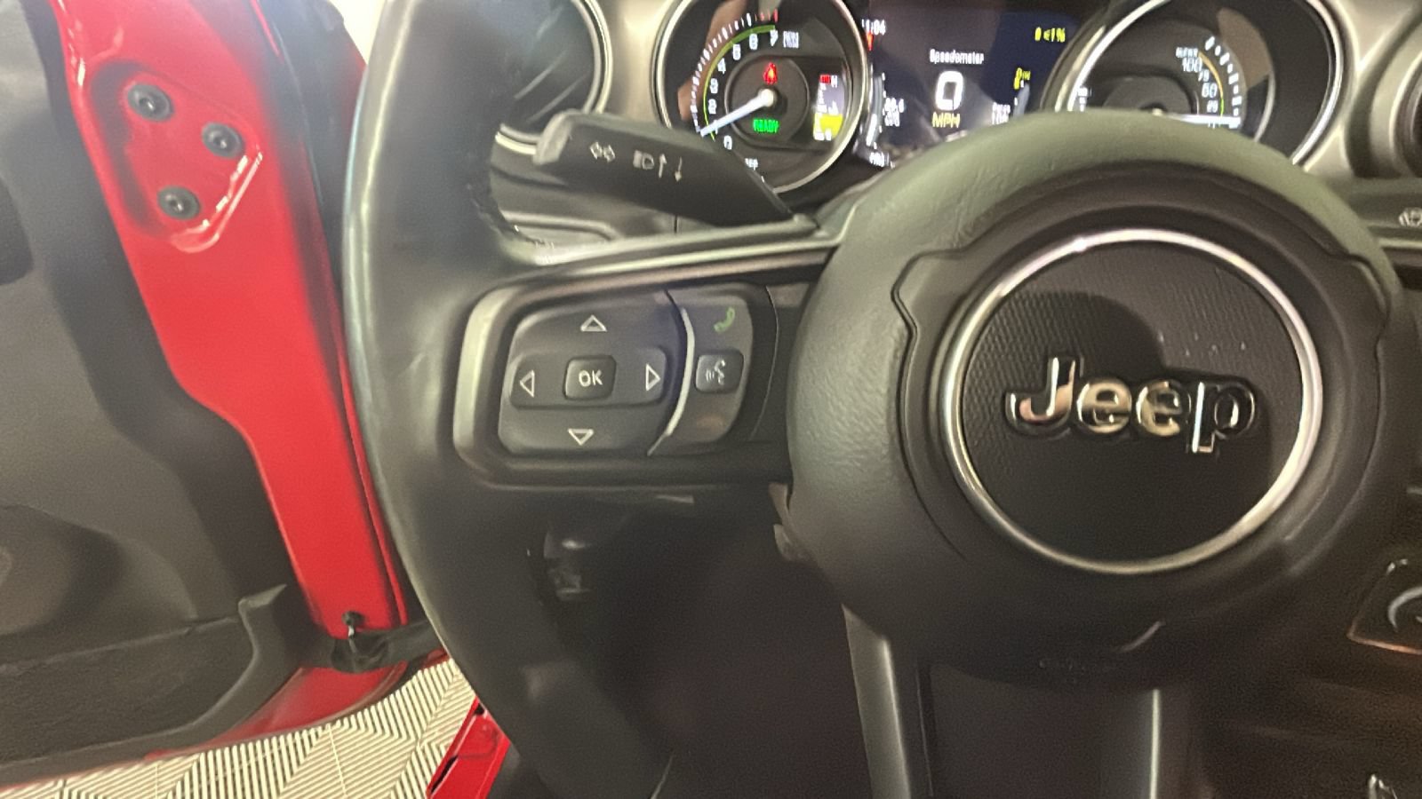 Used 2023 Jeep Wrangler Unlimited w/ Cold Weather Group AWD/4WD image 20