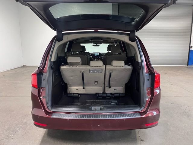 Used 2018 Honda Odyssey Touring image 14