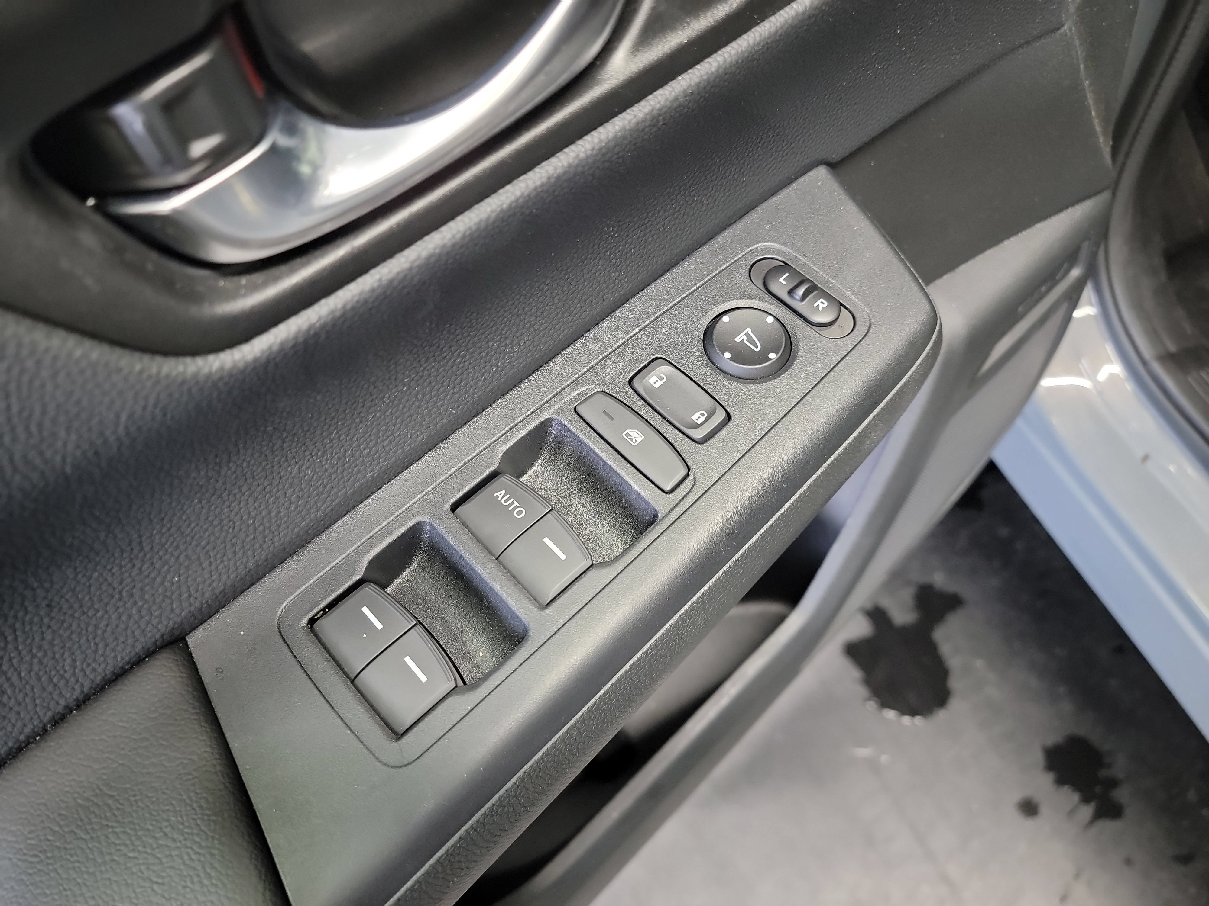 Certified 2026 Honda CR-V LX image 14