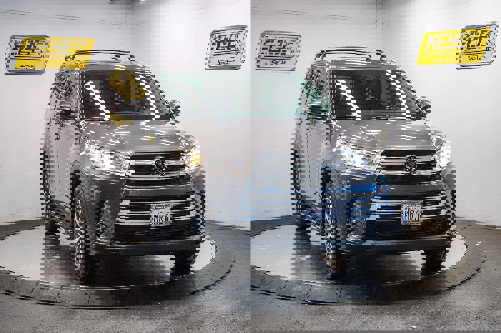 Used 2019 Toyota Highlander XLE image 5