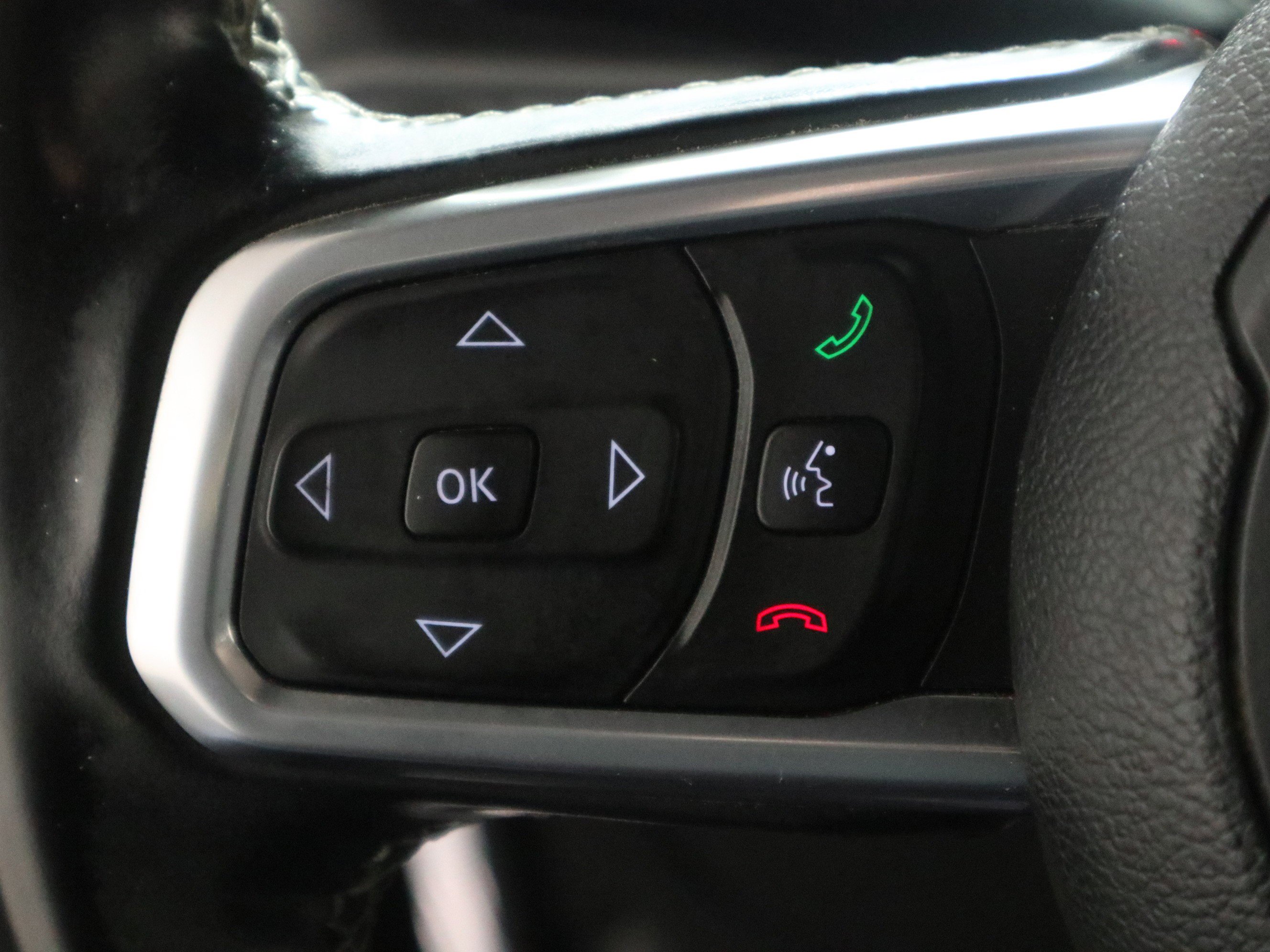 Used 2021 Jeep Gladiator Overland w/ Popular Equipment Package image 27