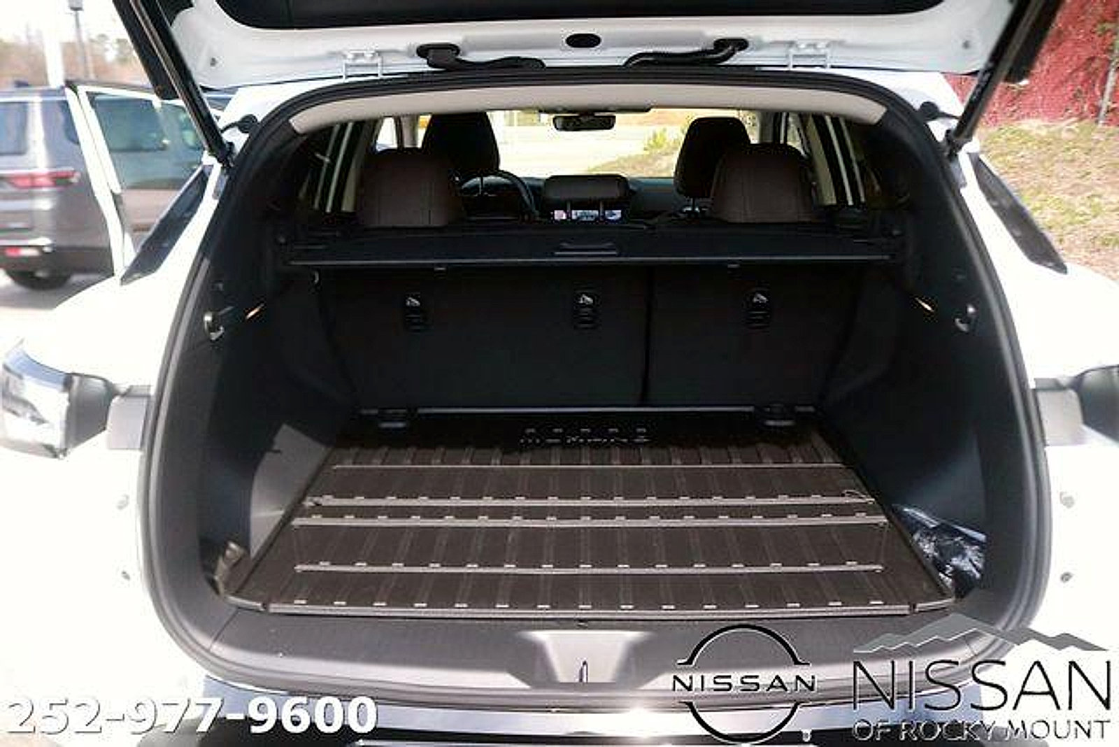 New 2026 Nissan Murano Platinum w/ Cargo Package AWD/4WD image 15
