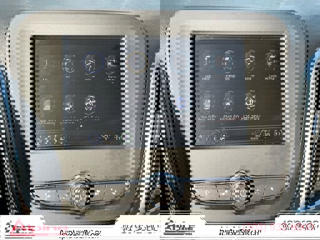 Used 2024 Chevrolet Equinox LT image 17