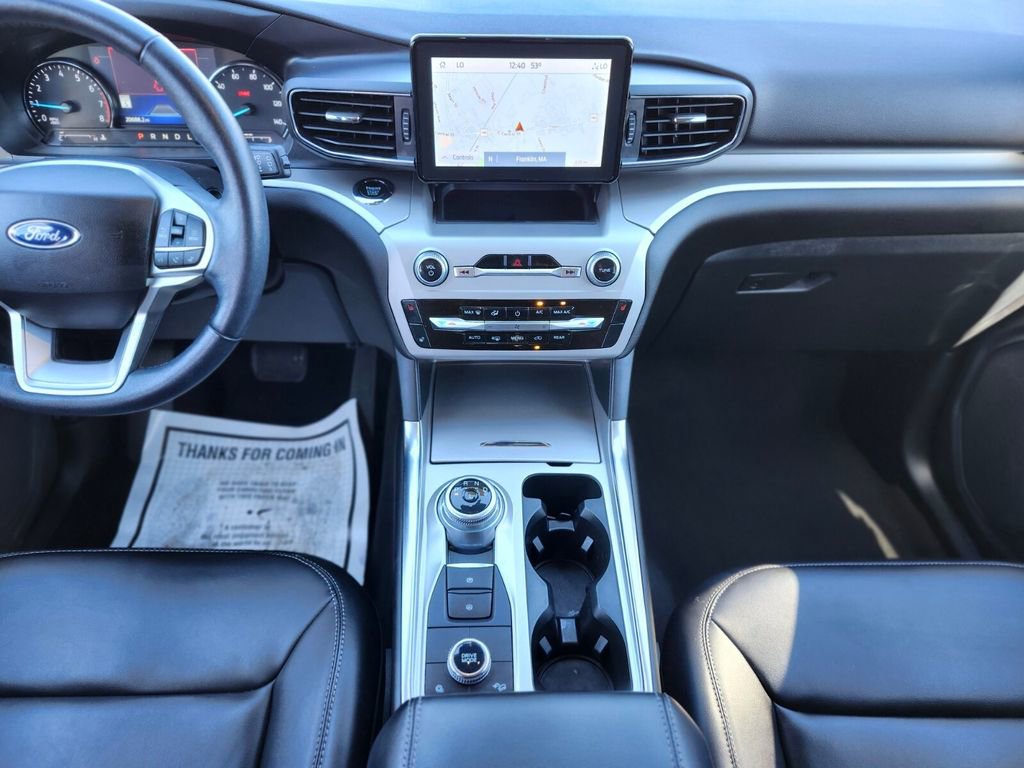 Certified 2022 Ford Explorer XLT w/ Equipment Group 202A image 14