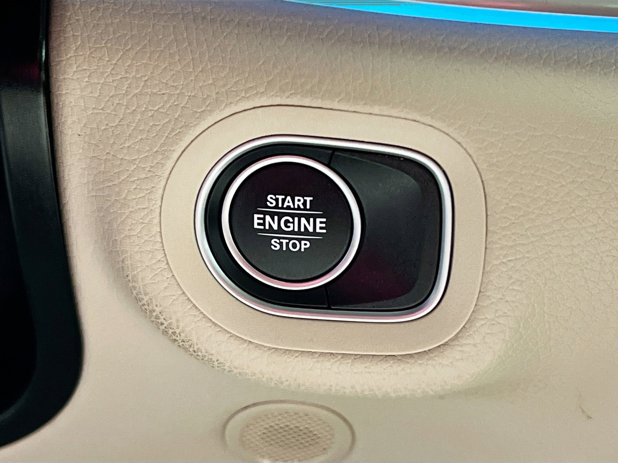 Used 2025 Mercedes-Benz GLE 450e GLE 450e image 24