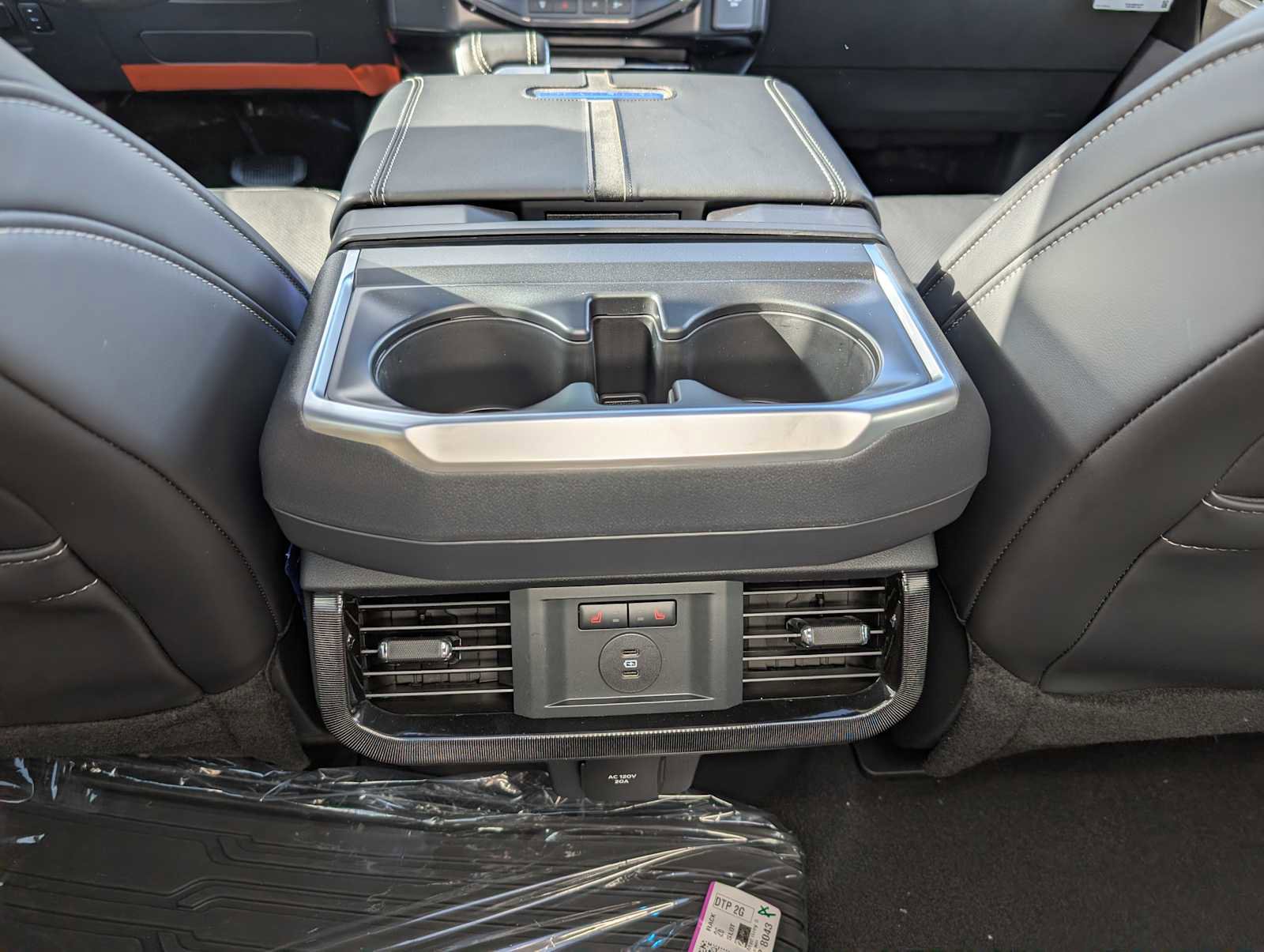 New 2025 Ford F150 Lightning Platinum w/ Dark Elements Package image 18