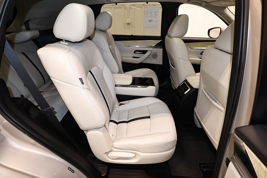 Used 2024 MAZDA CX-90 3.3 Turbo S w/ Premium Plus AWD/4WD image 19
