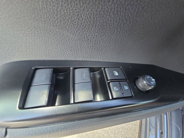 New 2026 Toyota Camry SE image 27