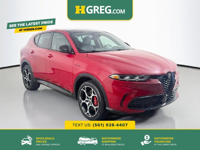 Used 2024 Alfa Romeo Tonale Veloce w/ Premium Interior Package AWD/4WD image 1