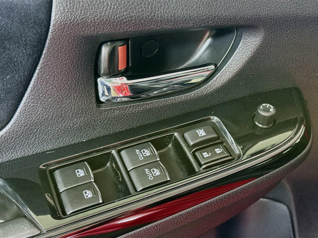 Used 2019 Subaru WRX STI AWD/4WD image 21