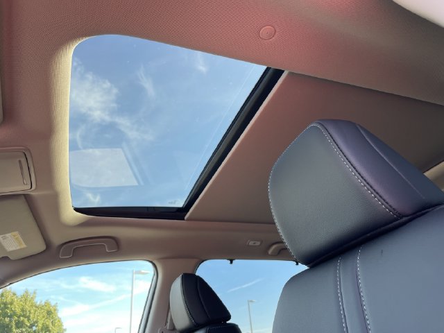 New 2026 Honda Pilot Touring image 24