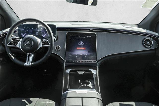 New 2027 Mercedes-Benz EQE 320 4MATIC SUV image 20