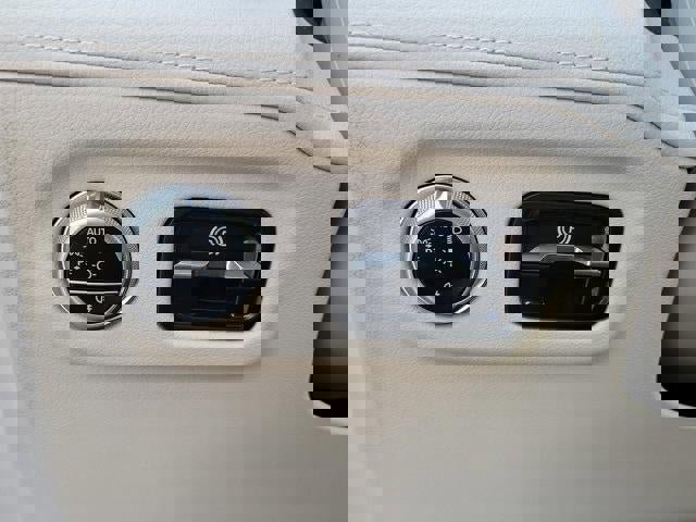 Used 2022 Mercedes-Benz EQS 450+ Sedan image 13