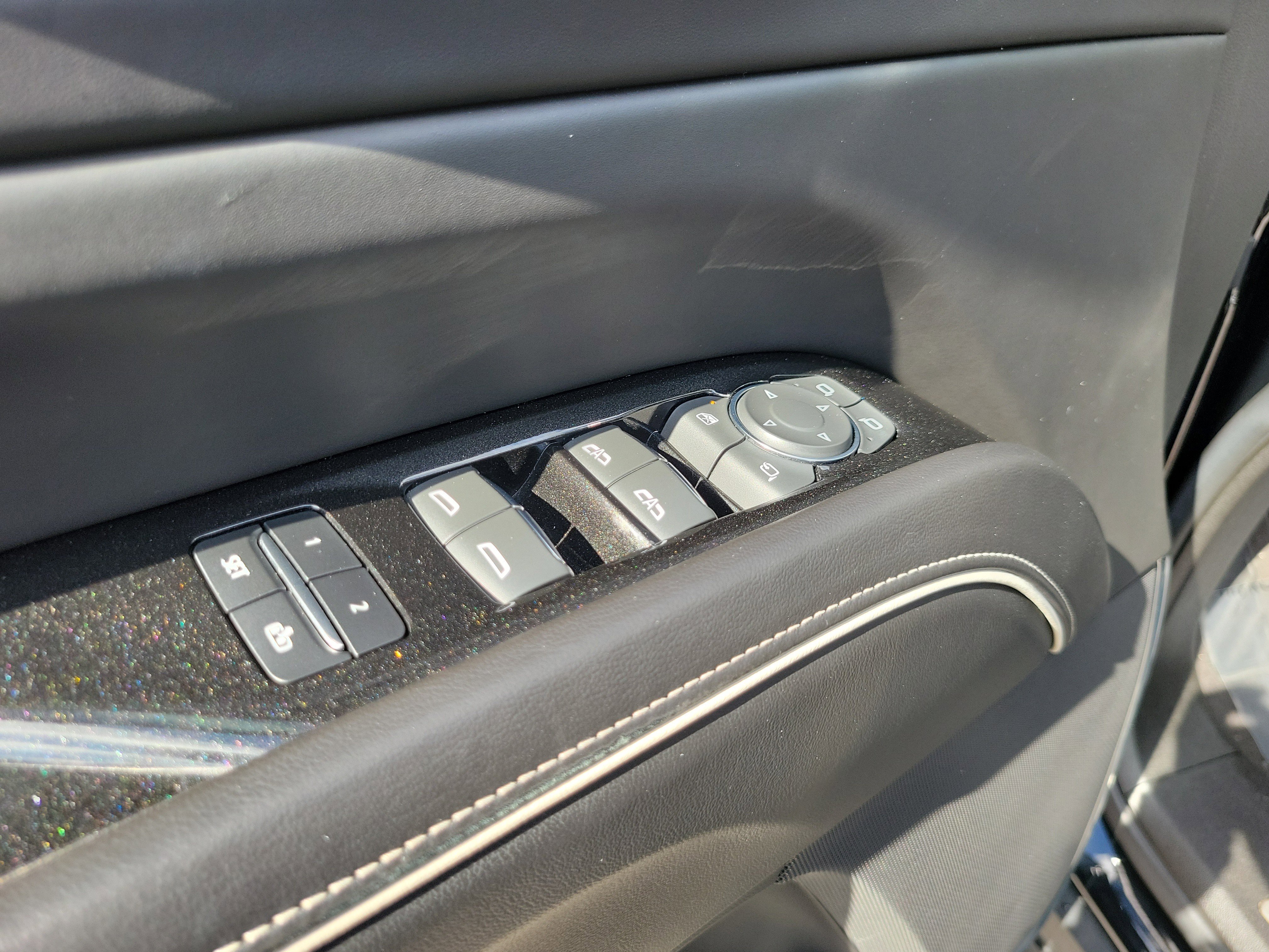 Used 2023 Cadillac Escalade ESV Sport Platinum image 28