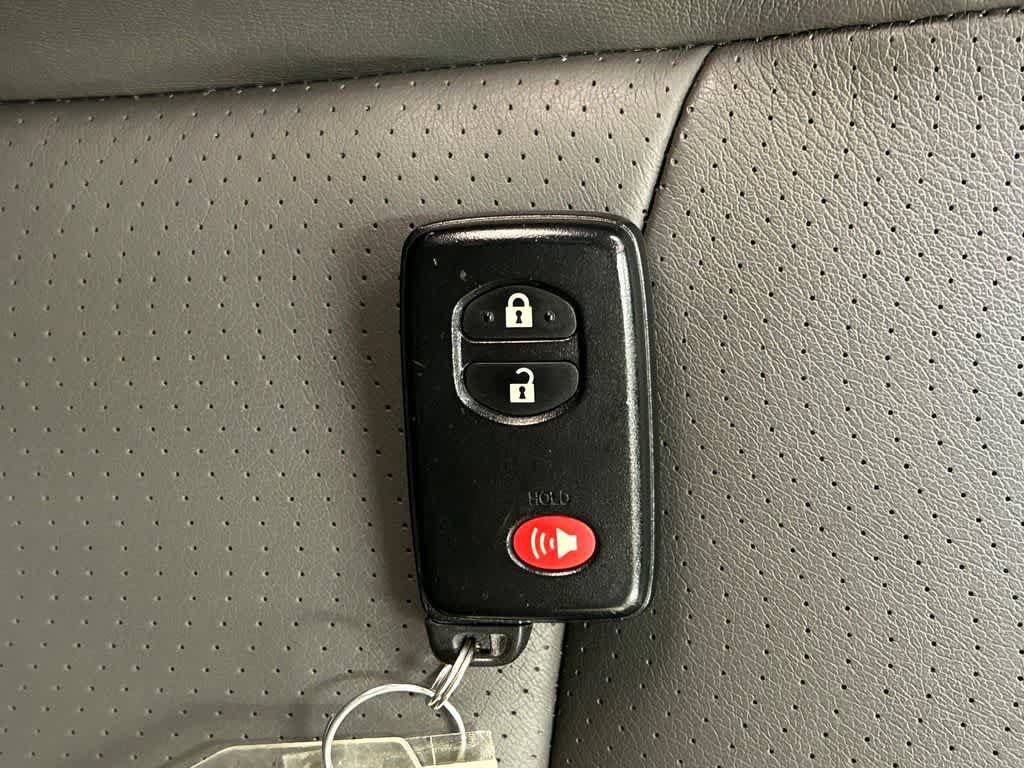 Used 2011 Toyota Prius Four w/ Navigation Pkg FWD image 19