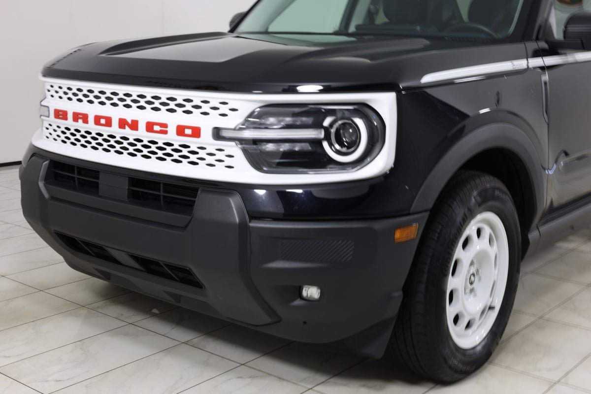 Used 2025 Ford Bronco Sport Heritage w/ Convenience Package AWD/4WD image 44