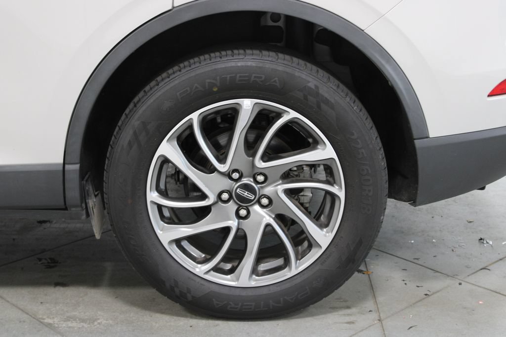 Used 2022 Lincoln Corsair FWD image 18