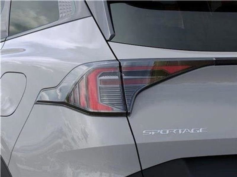 New 2026 Kia Sportage S image 38