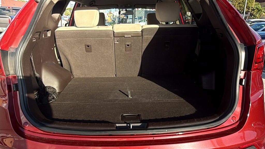 Used 2017 Hyundai Santa Fe Sport image 9