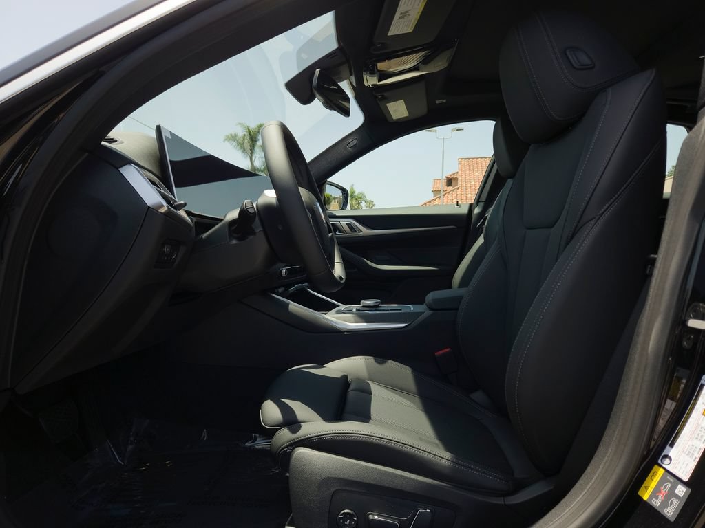 New 2026 BMW i4 eDrive40 w/ Parking Assistance Package RWD image 8