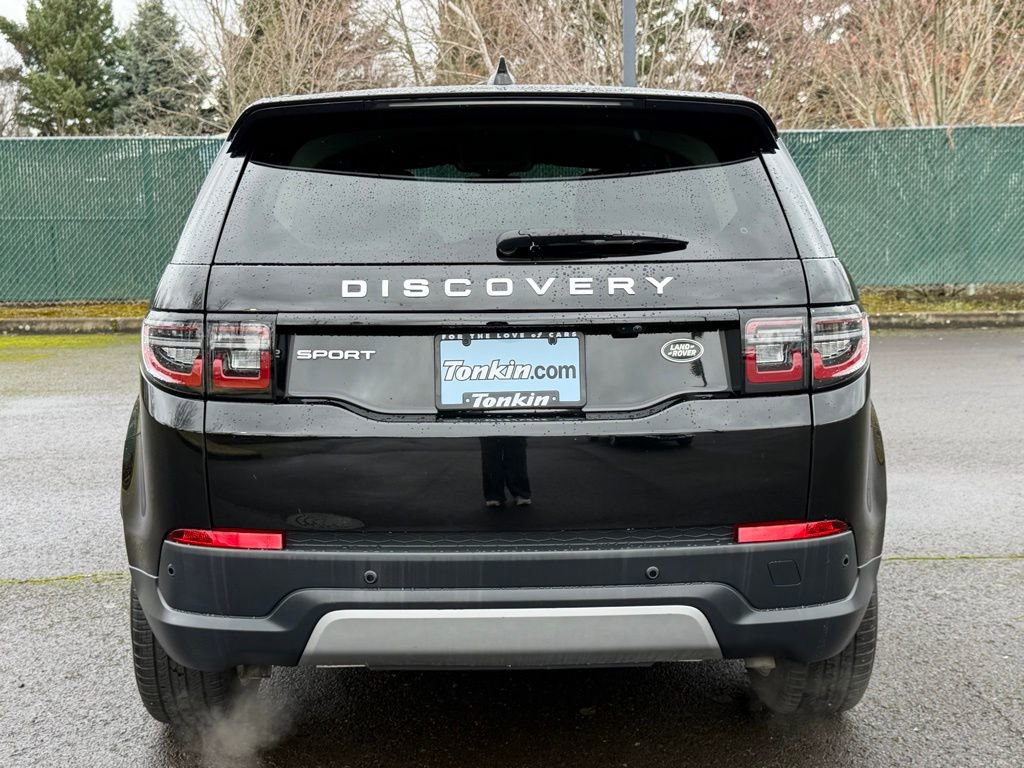 Used 2023 Land Rover Discovery Sport SE image 7