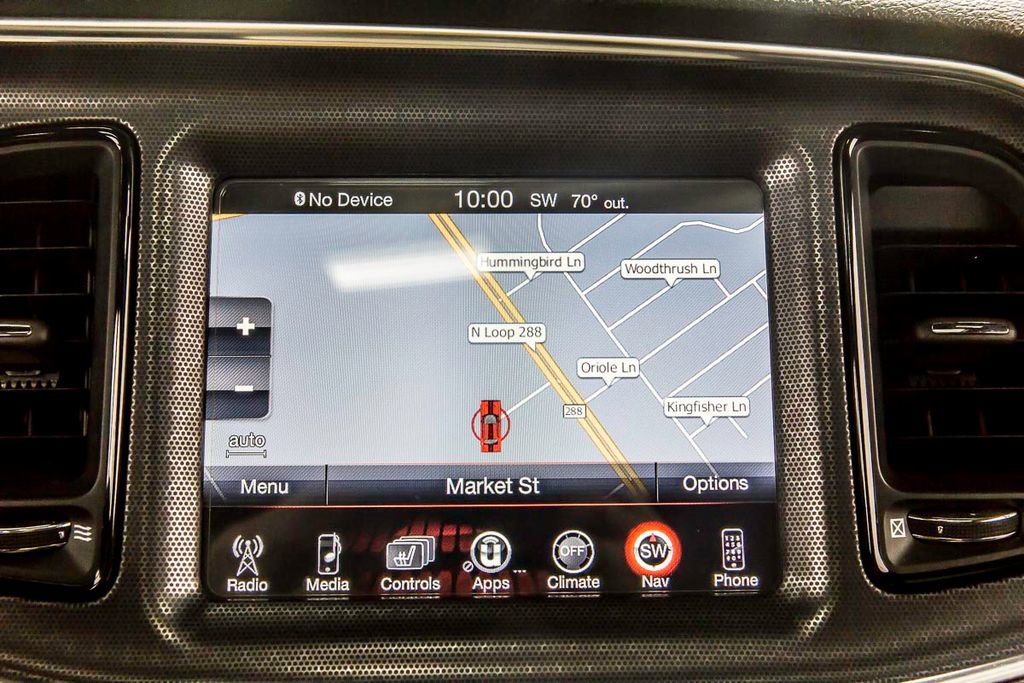 Used 2015 Dodge Challenger SRT w/ Technology Group image 16