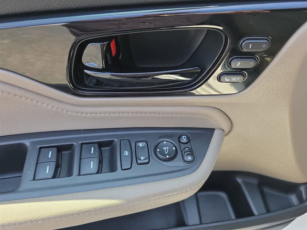 Used 2019 Honda Odyssey Elite image 17