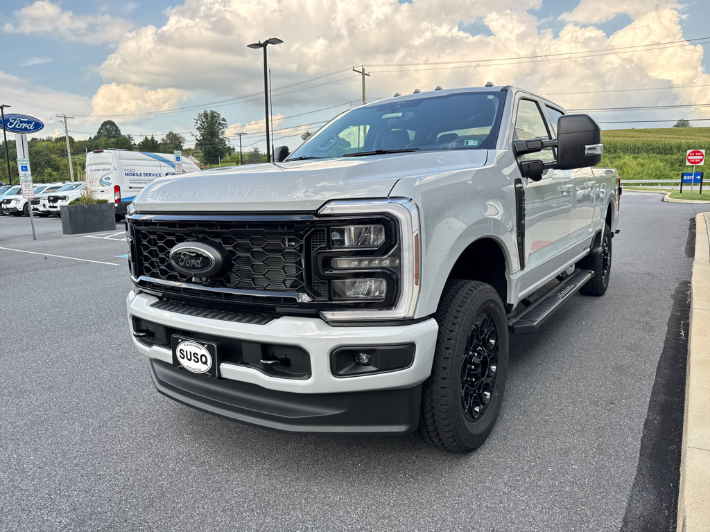 New 2026 Ford F250 XLT w/ XLT Premium Package AWD/4WD image 17