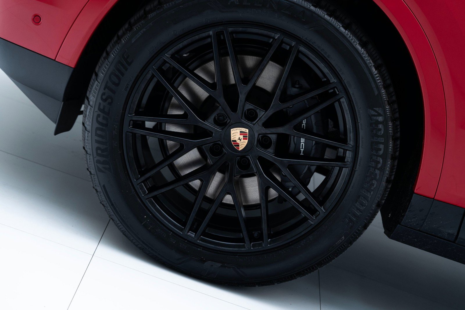 New 2026 Porsche Cayenne Coupe image 12