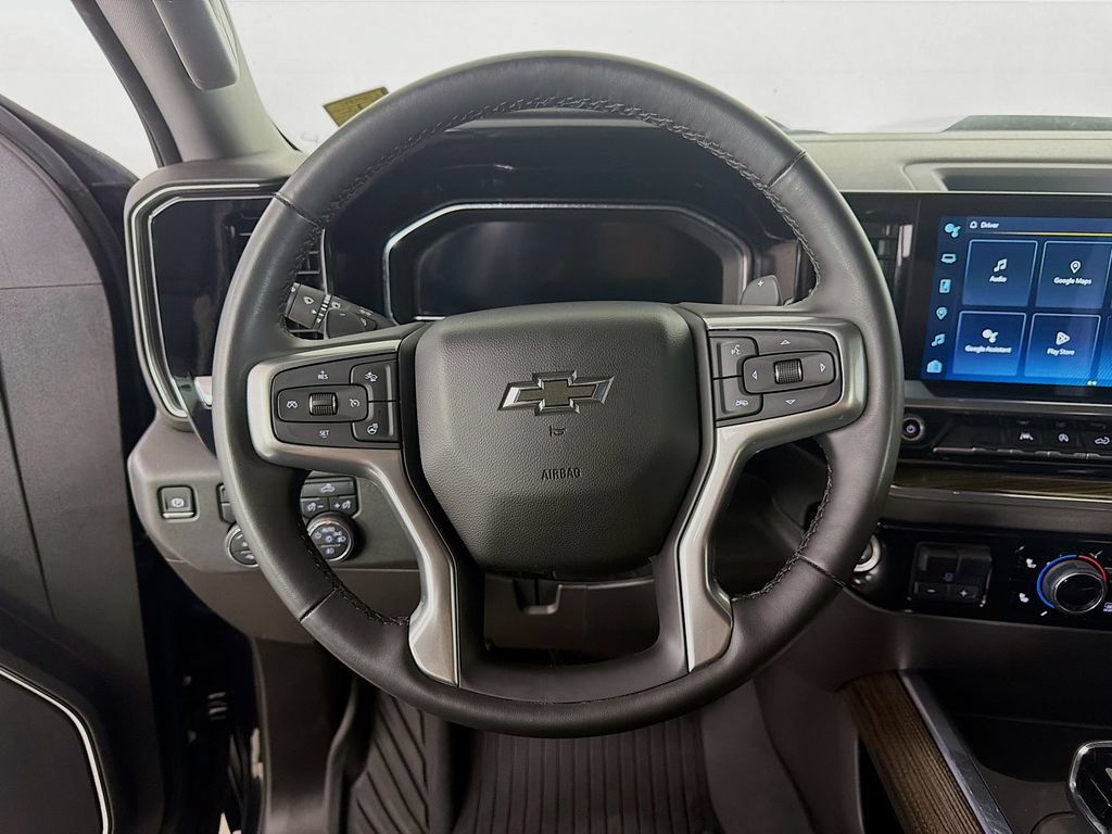 Used 2024 Chevrolet Silverado 1500 LT Trail Boss w/ Convenience Package II AWD/4WD image 13