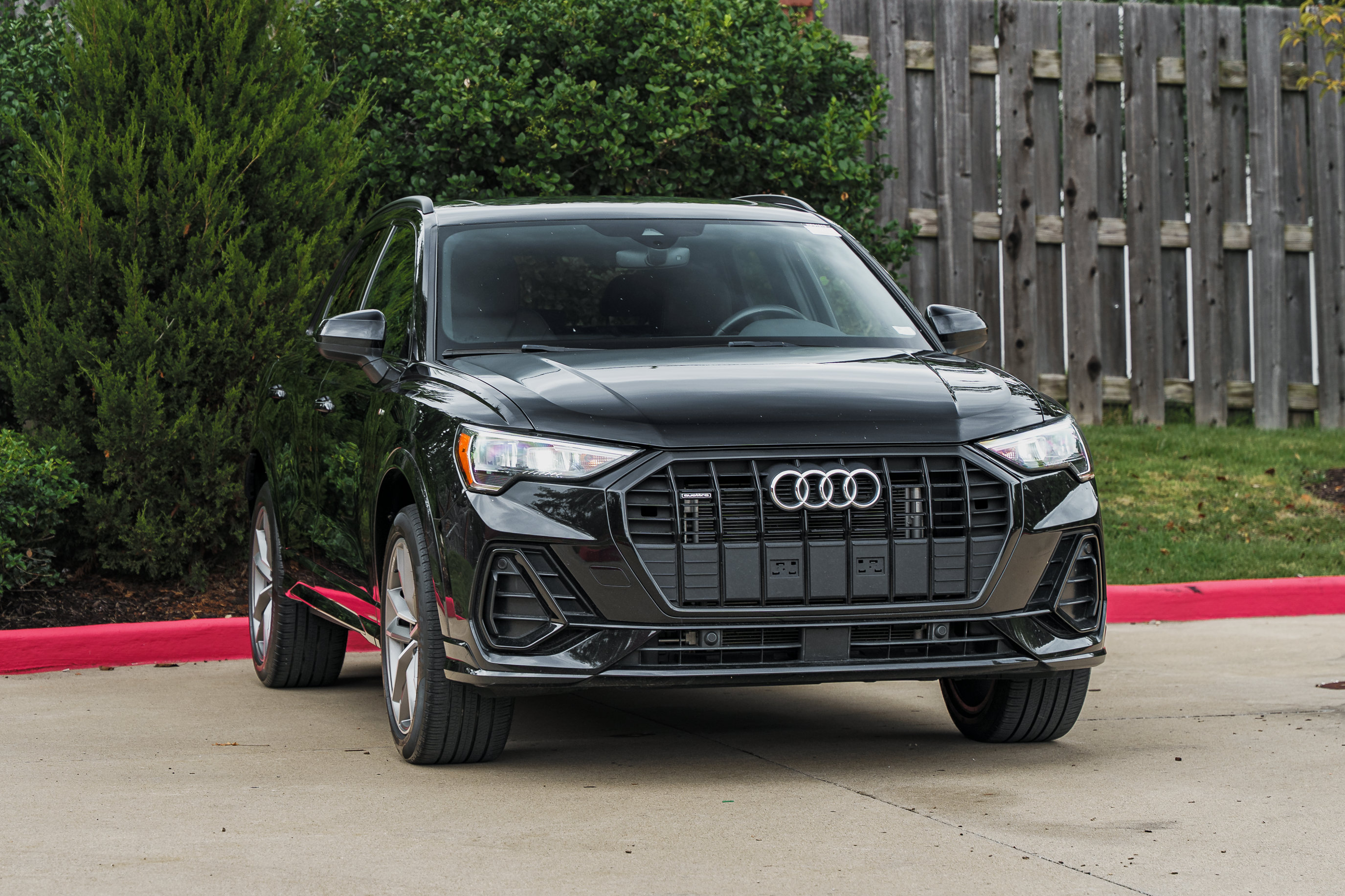 Used 2022 Audi Q3 2.0T Premium AWD/4WD image 2