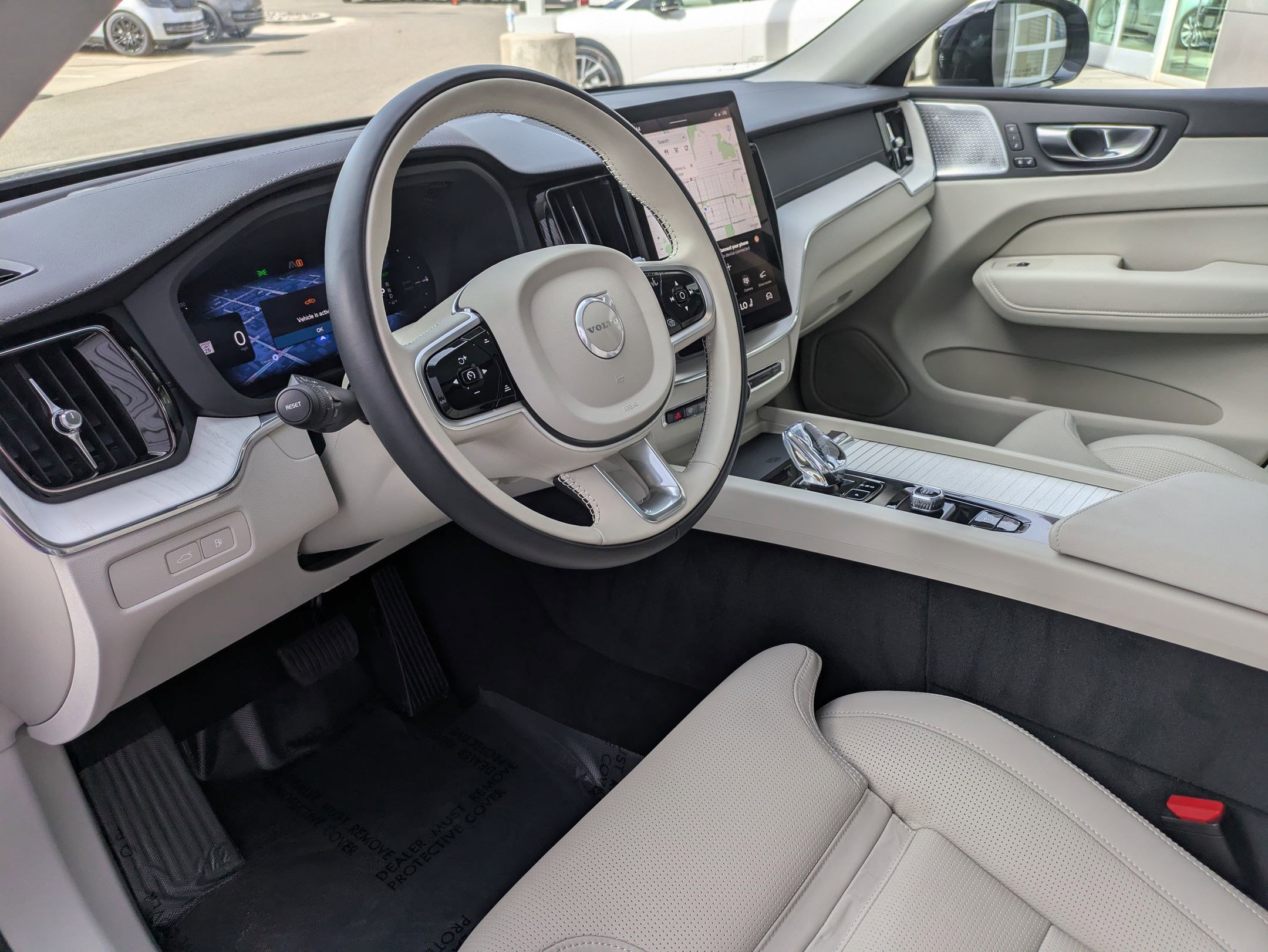 Used 2026 Volvo XC60 T8 Ultra image 14