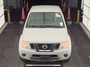 Used 2016 Nissan Frontier SV image 3