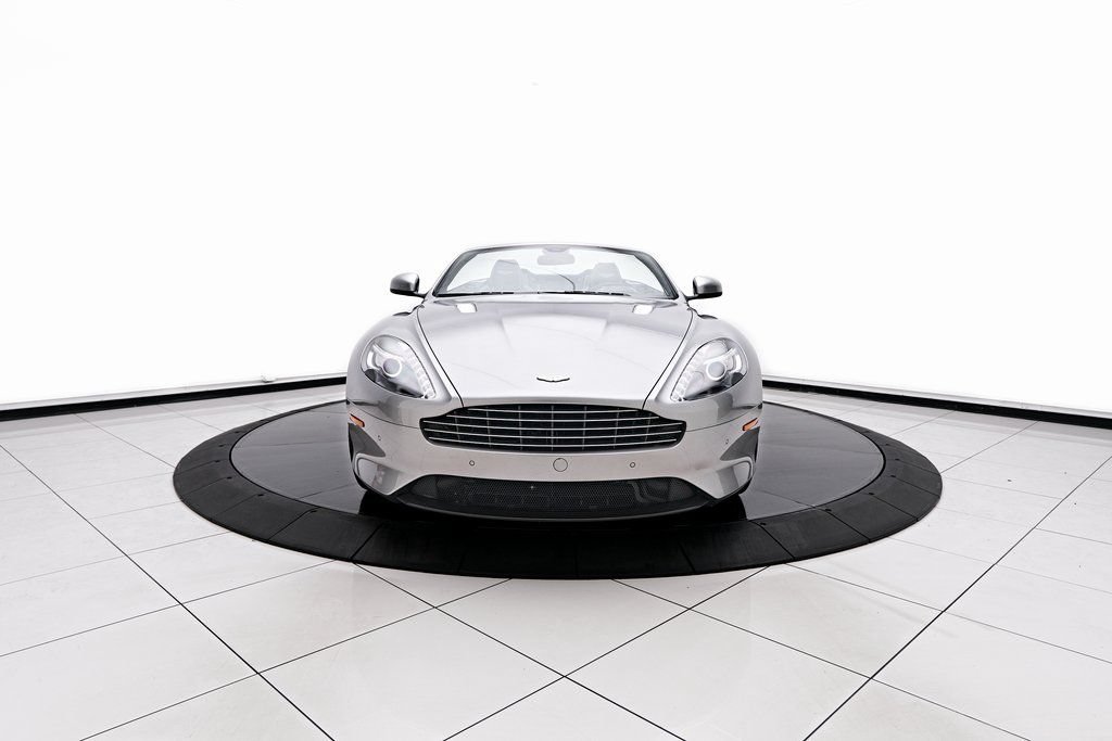 Used 2016 Aston Martin DB9 GT RWD image 21