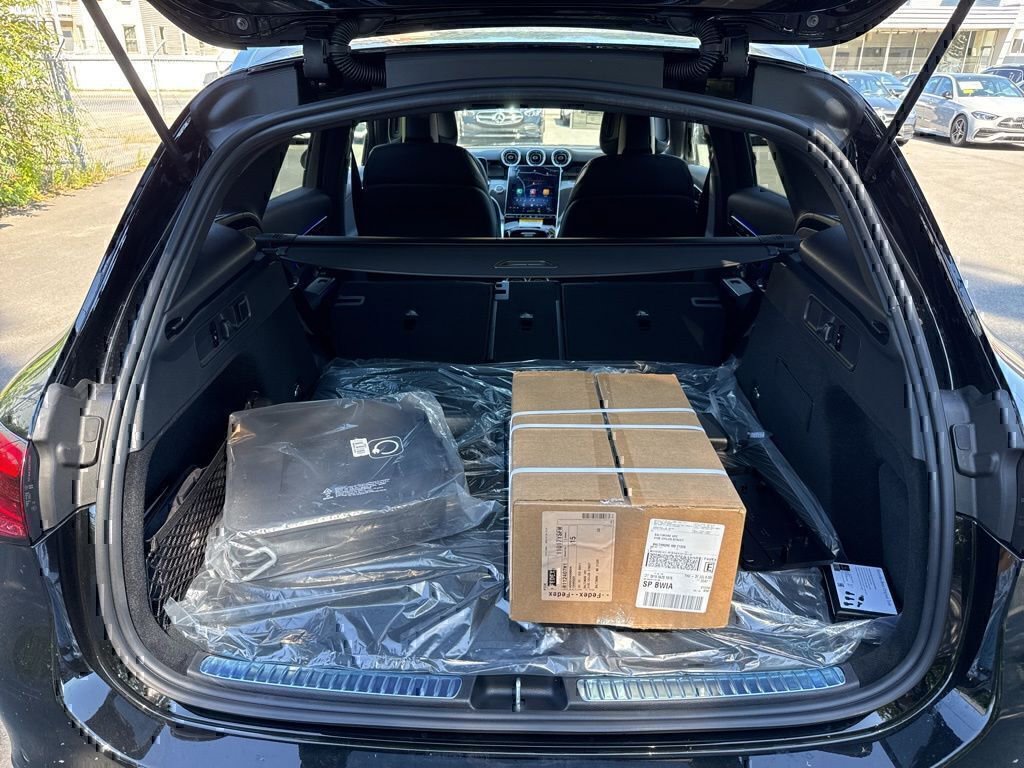 Used 2026 Mercedes-Benz GLC 350e 4MATIC image 29