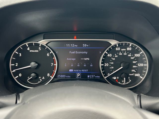 Used 2025 Nissan Altima 2.5 SV FWD image 16