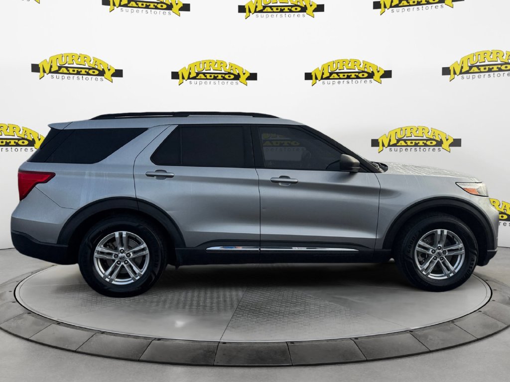 Used 2020 Ford Explorer XLT w/ Equipment Group 202A RWD image 7