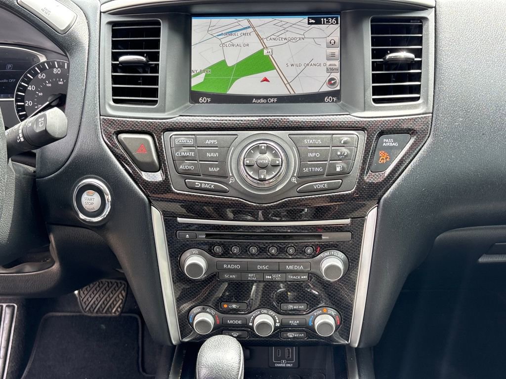 Used 2020 Nissan Pathfinder SL image 23