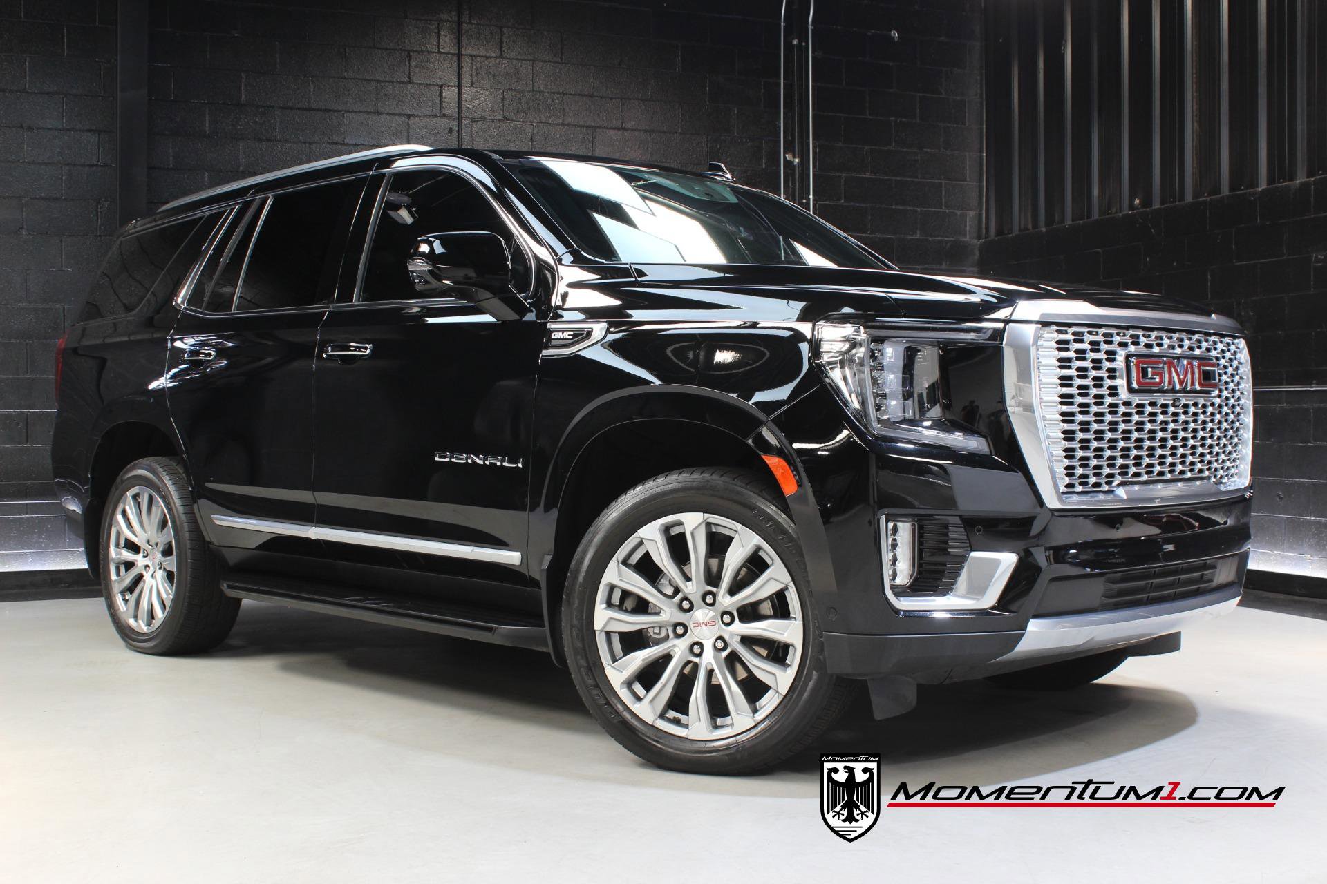 Used 2023 GMC Yukon Denali w/ Advanced Technology Package image 1