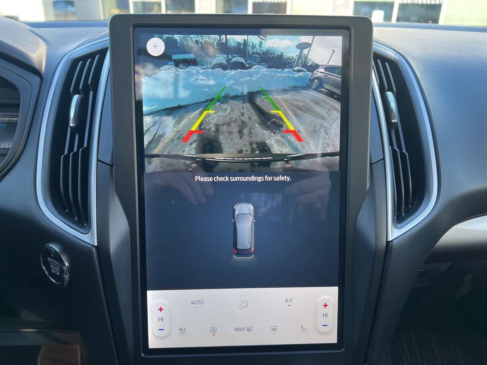 Used 2024 Ford Edge SEL w/ Convenience Package image 34